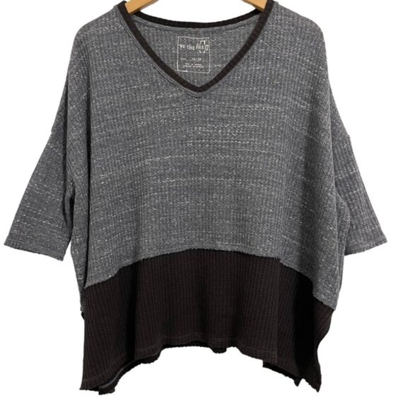 Free People Waffle V Neck Gray Colorblock Oversized Boxy Top Size XS - Picture 1 of 12